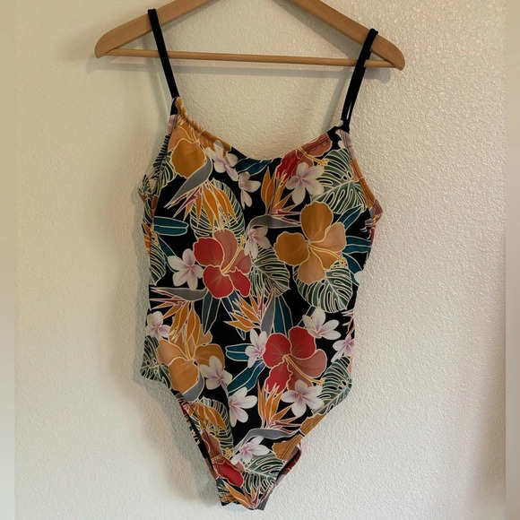 Hurley Other - Hurley Women’s One Piece Swimsuit Size XL Tropical Print | Beach | Surf |